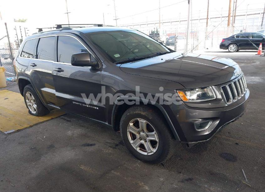 2015 Jeep Grand CHEROKEE LAREDO (VIN 1C4RJEAG1FC152468) main photo