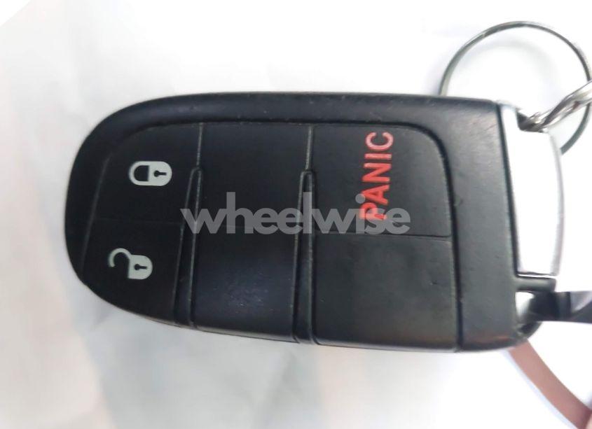 Photo 11 of 2015 Jeep Grand CHEROKEE LAREDO (VIN 1C4RJEAG1FC152468)