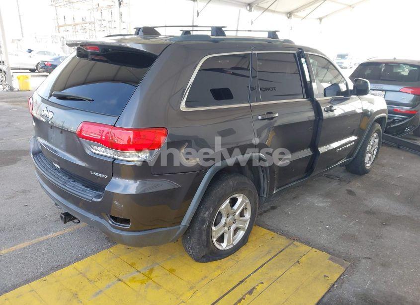 Photo 4 of 2015 Jeep Grand CHEROKEE LAREDO (VIN 1C4RJEAG1FC152468)
