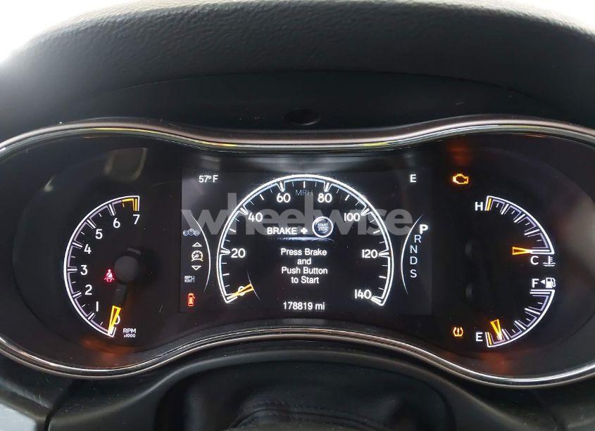 Photo 7 of 2015 Jeep Grand CHEROKEE LAREDO (VIN 1C4RJEAG1FC152468)