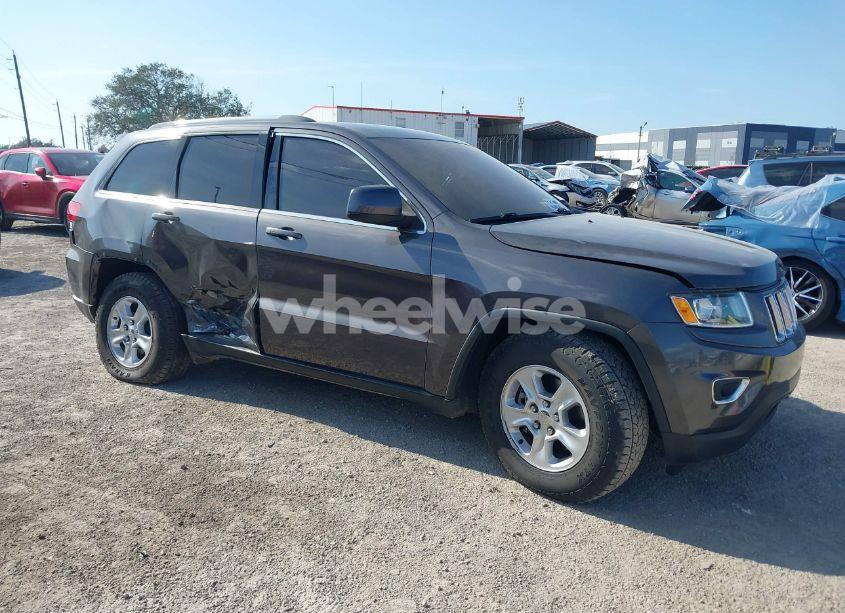 2015 Jeep Grand CHEROKEE LAREDO (VIN 1C4RJEAG1FC218114) main photo