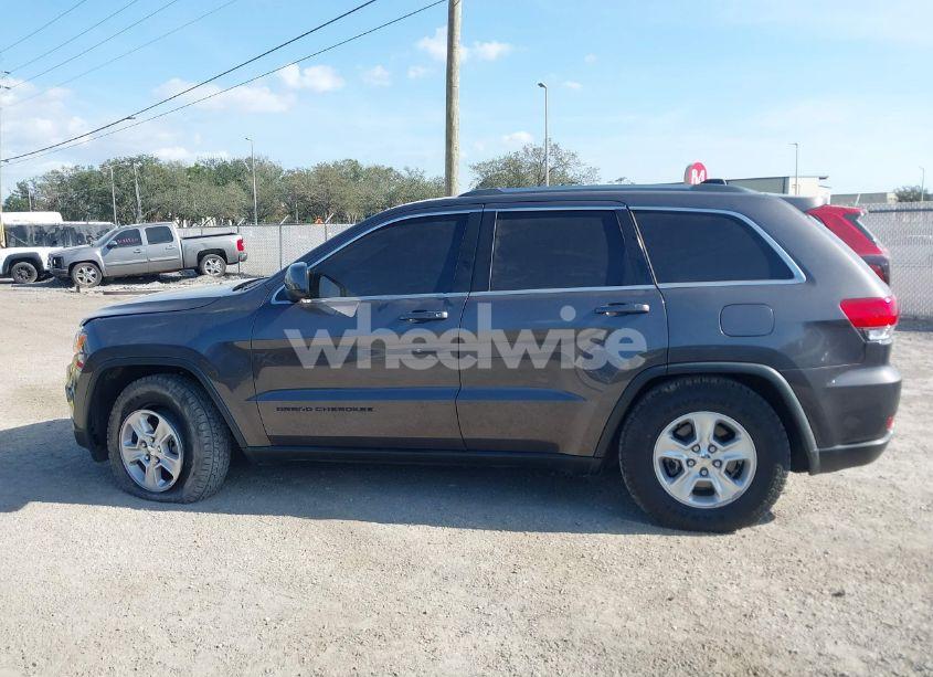 Photo 14 of 2015 Jeep Grand CHEROKEE LAREDO (VIN 1C4RJEAG1FC218114)