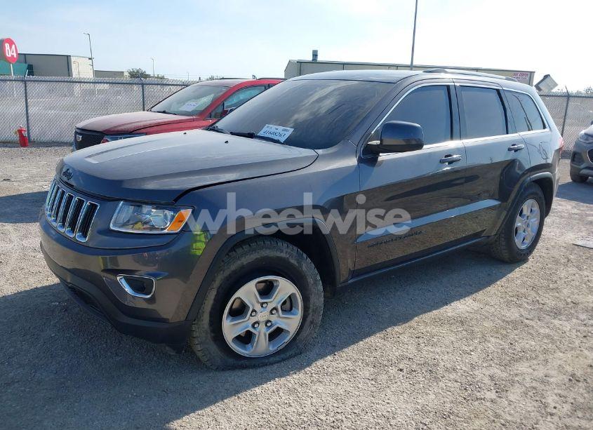 Photo 2 of 2015 Jeep Grand CHEROKEE LAREDO (VIN 1C4RJEAG1FC218114)