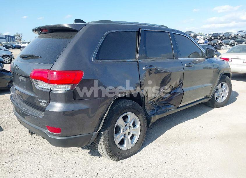 Photo 4 of 2015 Jeep Grand CHEROKEE LAREDO (VIN 1C4RJEAG1FC218114)