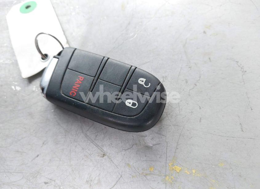 Photo 11 of 2015 Jeep Grand CHEROKEE LAREDO (VIN 1C4RJEAG1FC235768)