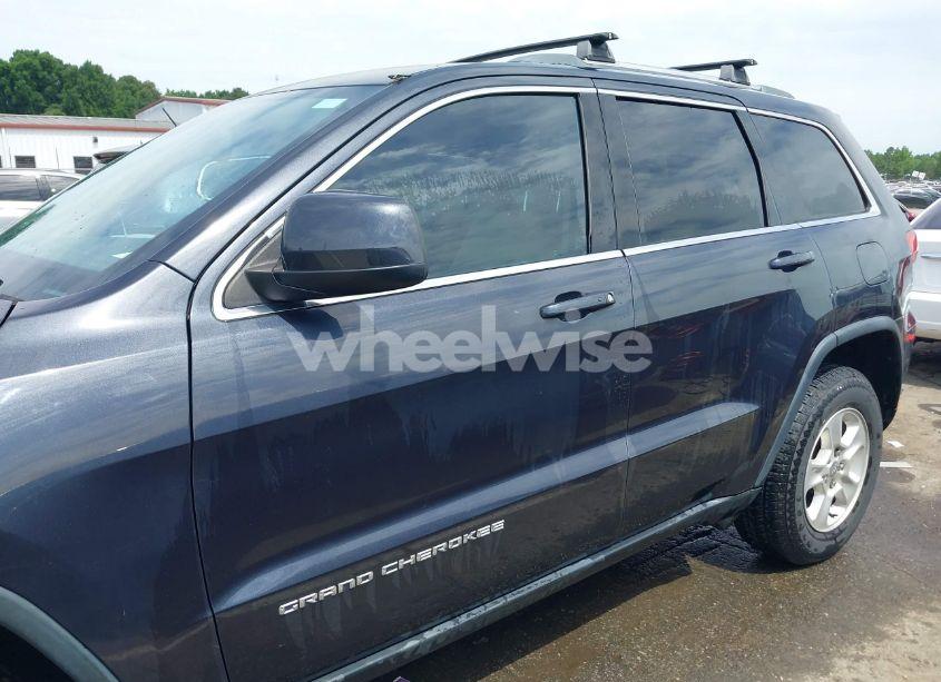 Photo 15 of 2015 Jeep Grand CHEROKEE LAREDO (VIN 1C4RJEAG1FC700341)