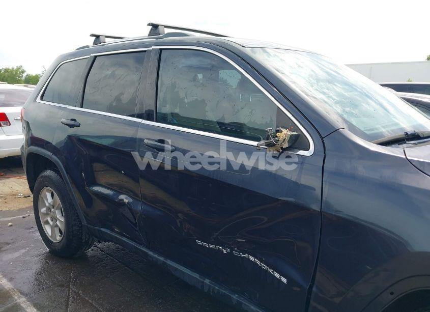 Photo 6 of 2015 Jeep Grand CHEROKEE LAREDO (VIN 1C4RJEAG1FC700341)