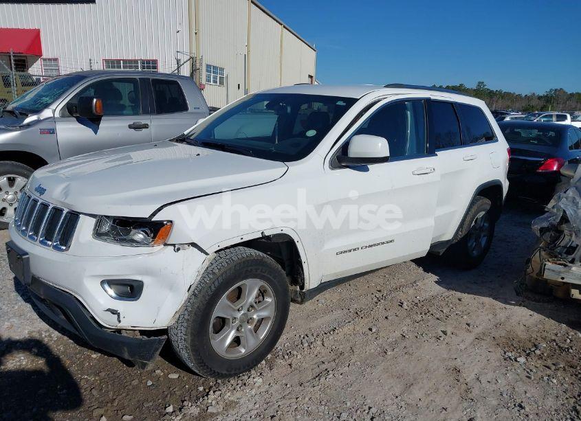 Photo 2 of 2015 Jeep Grand CHEROKEE LAREDO (VIN 1C4RJEAG1FC926234)