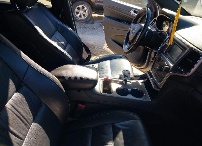 Photo 5 of 2015 Jeep Grand CHEROKEE LAREDO (VIN 1C4RJEAG1FC926234)