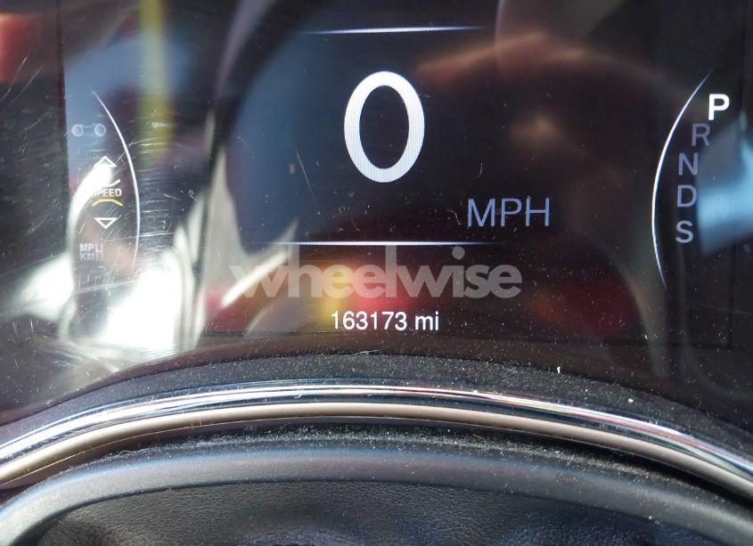 Photo 7 of 2015 Jeep Grand CHEROKEE LAREDO (VIN 1C4RJEAG1FC926234)