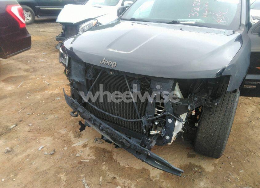 Photo 6 of 2016 Jeep Grand CHEROKEE 75TH ANNIVERSARY (VIN 1C4RJEAG1GC386854)