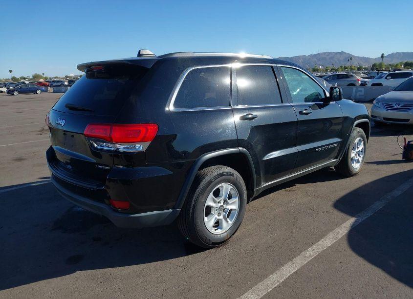 Photo 4 of 2017 Jeep Grand CHEROKEE LAREDO 4X2 (VIN 1C4RJEAG1HC798192)