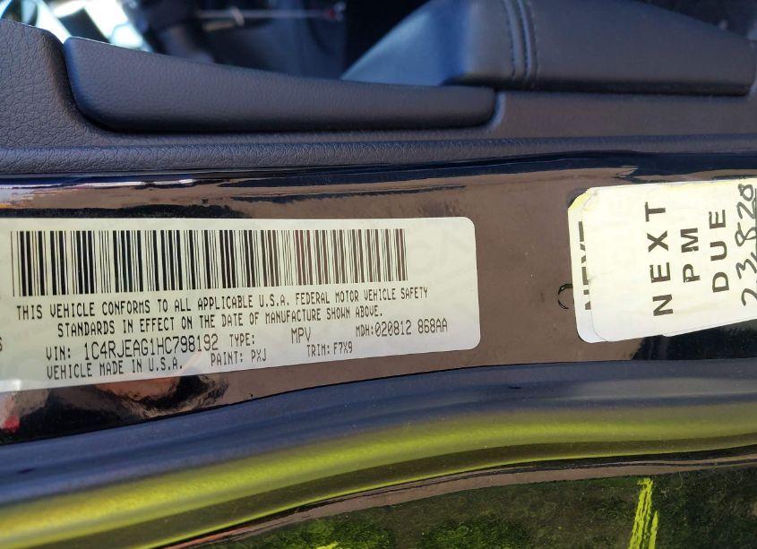 Photo 9 of 2017 Jeep Grand CHEROKEE LAREDO 4X2 (VIN 1C4RJEAG1HC798192)