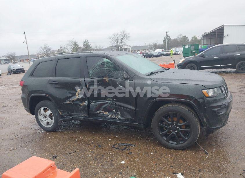 Photo 13 of 2018 Jeep Grand CHEROKEE ALTITUDE 4X2 (VIN 1C4RJEAG1JC125487)