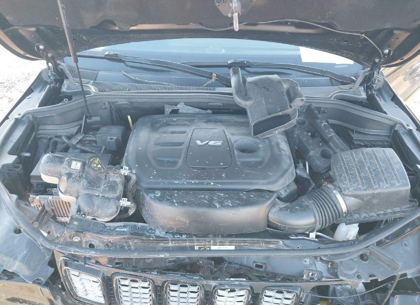 Photo 10 of 2018 Jeep Grand CHEROKEE ALTITUDE 4X2 (VIN 1C4RJEAG1JC402607)