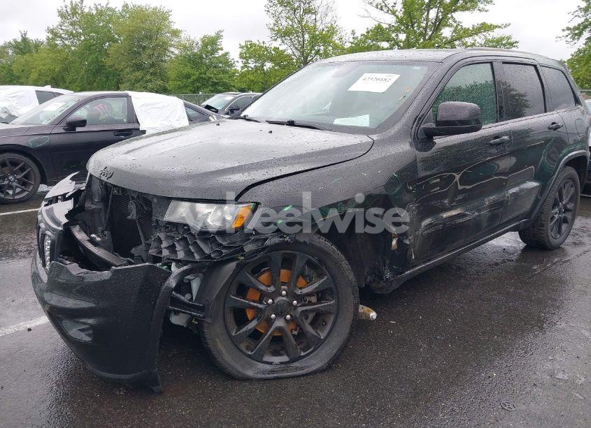 Photo 2 of 2018 Jeep Grand CHEROKEE ALTITUDE 4X2 (VIN 1C4RJEAG1JC430441)