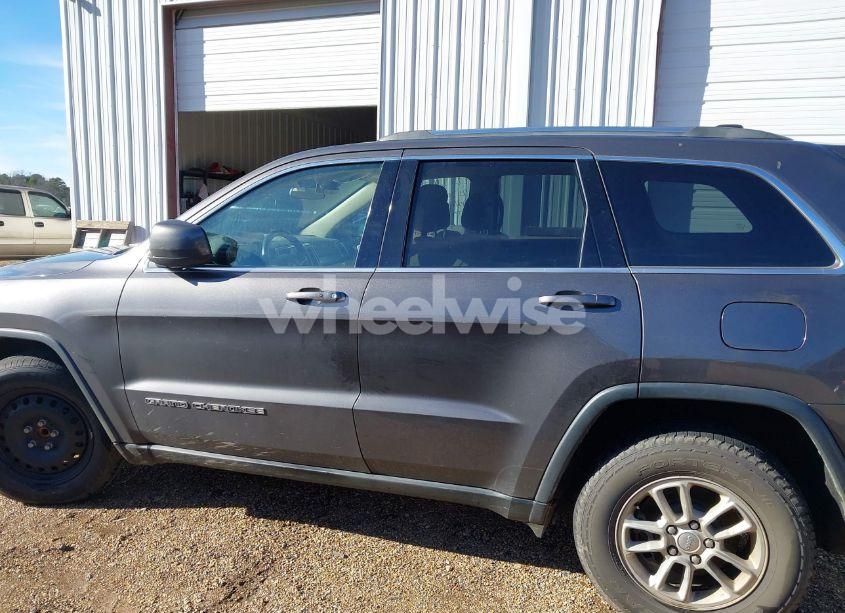 Photo 14 of 2020 Jeep Grand CHEROKEE LAREDO E 4X2 (VIN 1C4RJEAG1LC102200)
