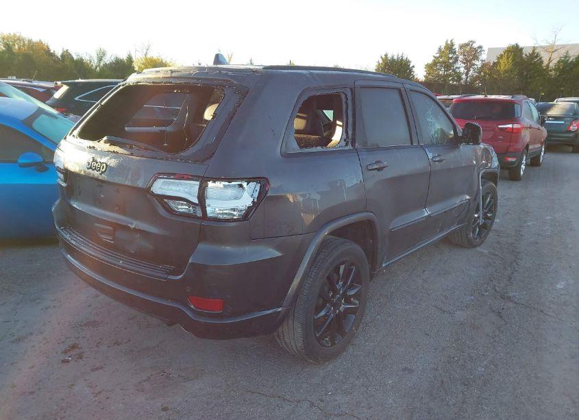 Photo 4 of 2021 Jeep Grand CHEROKEE LAREDO X 4X2 (VIN 1C4RJEAG1MC713992)