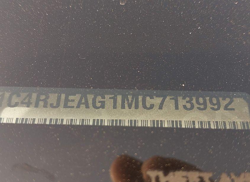 Photo 9 of 2021 Jeep Grand CHEROKEE LAREDO X 4X2 (VIN 1C4RJEAG1MC713992)