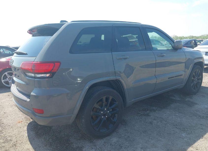 Photo 4 of 2021 Jeep Grand CHEROKEE LAREDO X 4X2 (VIN 1C4RJEAG1MC739489)