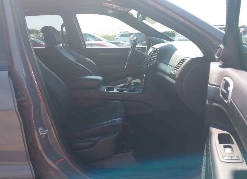 Photo 5 of 2021 Jeep Grand CHEROKEE LAREDO X 4X2 (VIN 1C4RJEAG1MC739489)