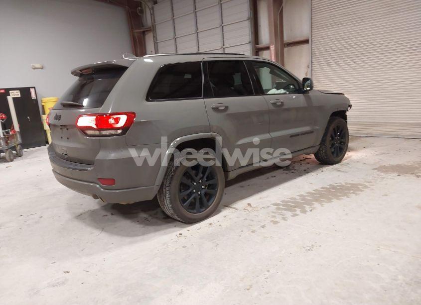 Photo 4 of 2021 Jeep Grand CHEROKEE LAREDO X 4X2 (VIN 1C4RJEAG1MC798574)