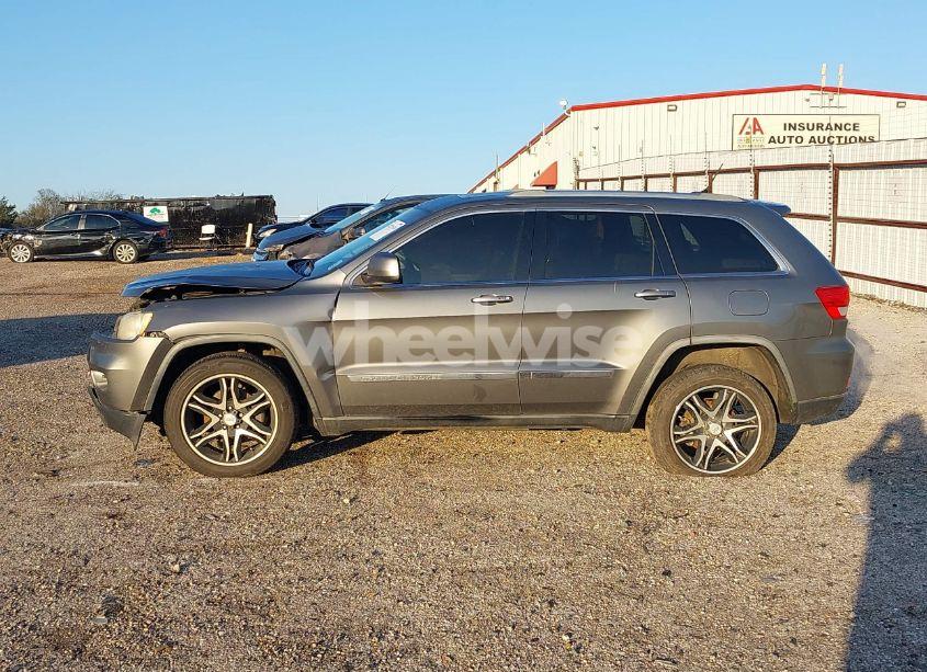 Photo 15 of 2012 Jeep Grand CHEROKEE LAREDO (VIN 1C4RJEAG2CC142625)