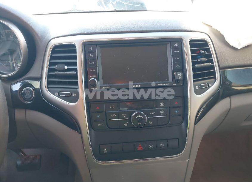 Photo 20 of 2012 Jeep Grand CHEROKEE LAREDO (VIN 1C4RJEAG2CC142625)