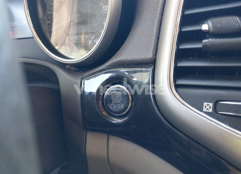 Photo 21 of 2012 Jeep Grand CHEROKEE LAREDO (VIN 1C4RJEAG2CC142625)