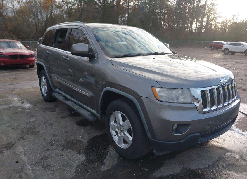 2012 Jeep Grand CHEROKEE LAREDO (VIN 1C4RJEAG2CC209773) main photo
