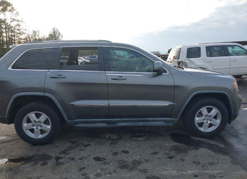 Photo 13 of 2012 Jeep Grand CHEROKEE LAREDO (VIN 1C4RJEAG2CC209773)
