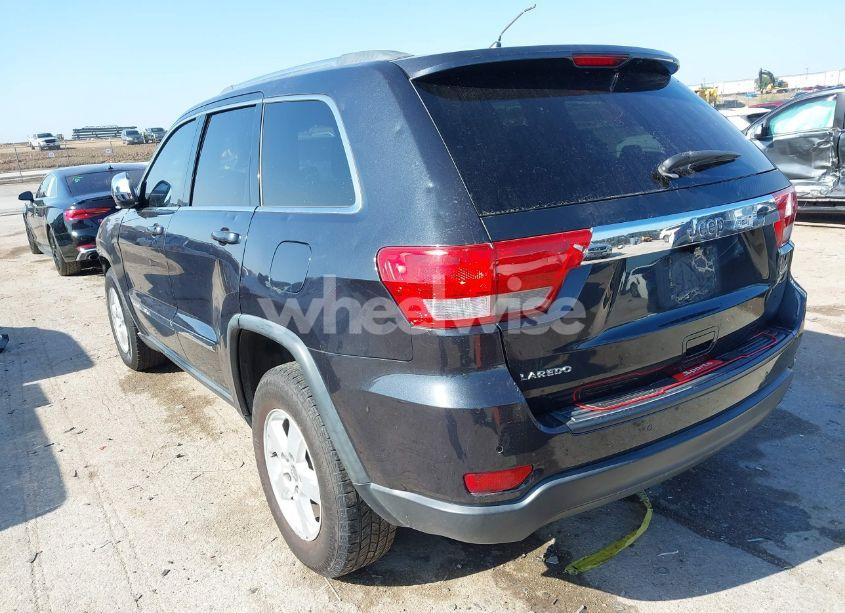 Photo 3 of 2013 Jeep Grand CHEROKEE LAREDO (VIN 1C4RJEAG2DC507953)