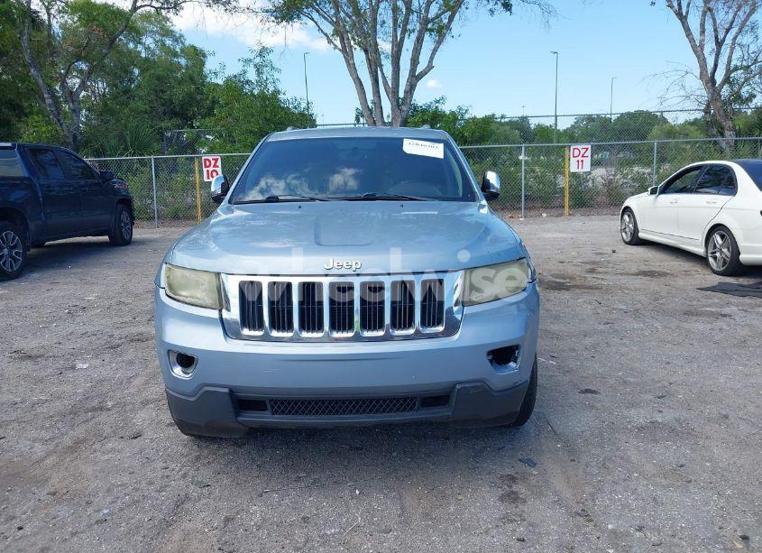 Photo 12 of 2013 Jeep Grand CHEROKEE LAREDO (VIN 1C4RJEAG2DC517303)