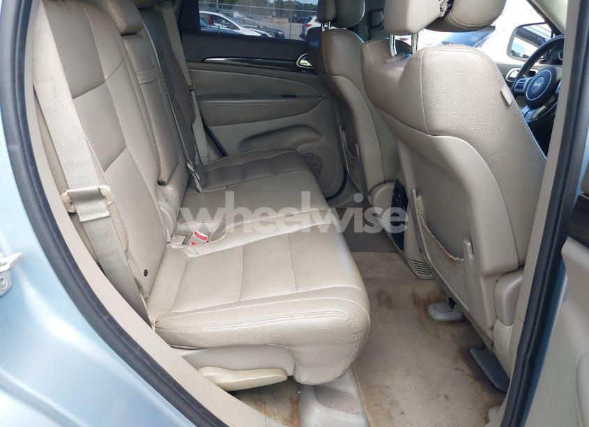 Photo 8 of 2013 Jeep Grand CHEROKEE LAREDO (VIN 1C4RJEAG2DC517303)