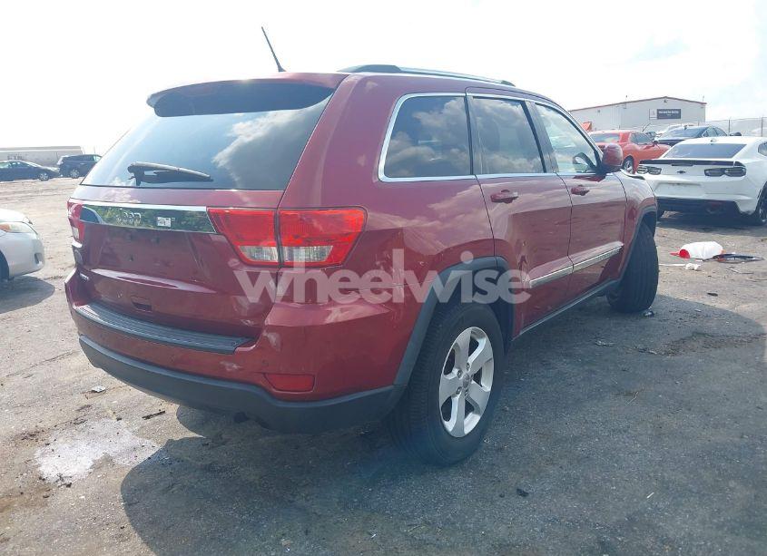 Photo 4 of 2013 Jeep Grand CHEROKEE LAREDO (VIN 1C4RJEAG2DC534182)