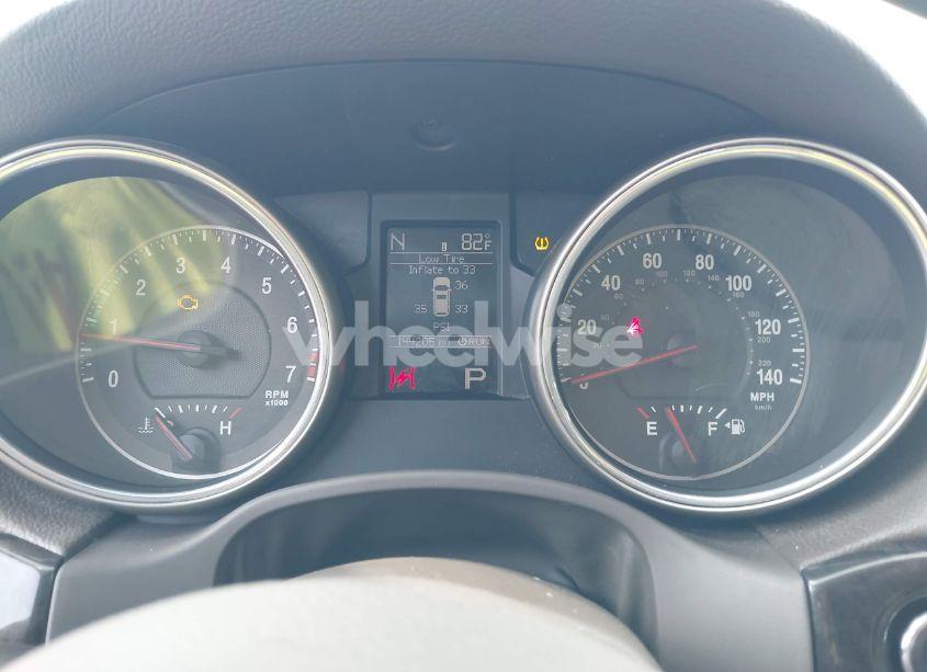 Photo 7 of 2013 Jeep Grand CHEROKEE LAREDO (VIN 1C4RJEAG2DC534182)