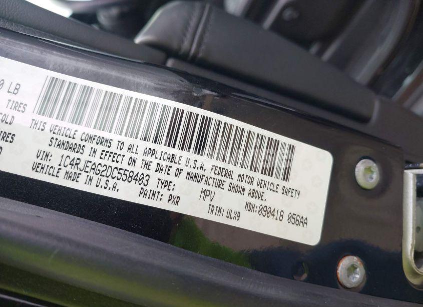 Photo 9 of 2013 Jeep Grand CHEROKEE LAREDO (VIN 1C4RJEAG2DC558403)