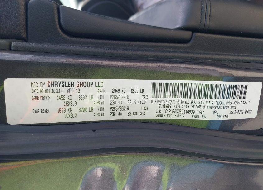 Photo 9 of 2014 Jeep Grand CHEROKEE LAREDO (VIN 1C4RJEAG2EC144930)