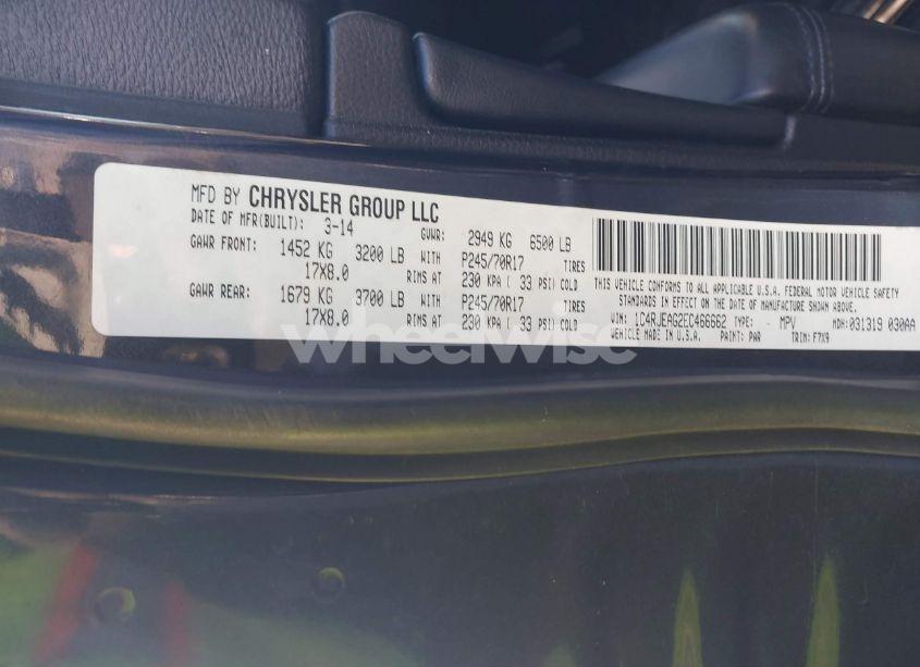 Photo 9 of 2014 Jeep Grand CHEROKEE LAREDO (VIN 1C4RJEAG2EC466662)