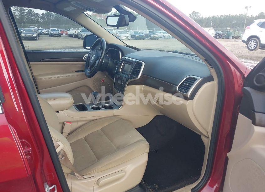 Photo 5 of 2015 Jeep Grand CHEROKEE LAREDO (VIN 1C4RJEAG2FC199508)