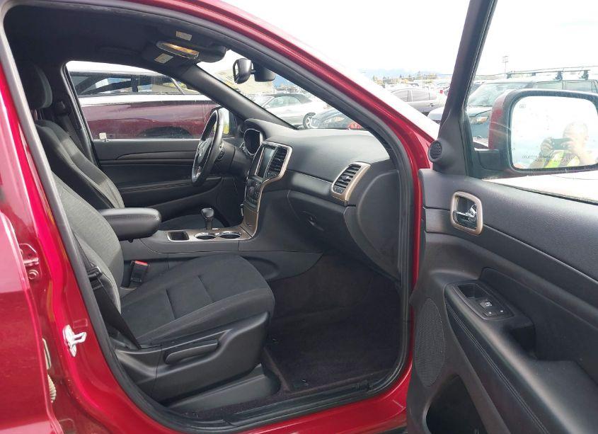 Photo 5 of 2015 Jeep Grand CHEROKEE LAREDO (VIN 1C4RJEAG2FC220406)