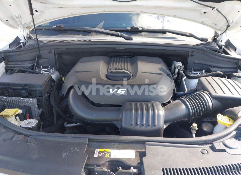 Photo 10 of 2015 Jeep Grand CHEROKEE LAREDO (VIN 1C4RJEAG2FC826353)