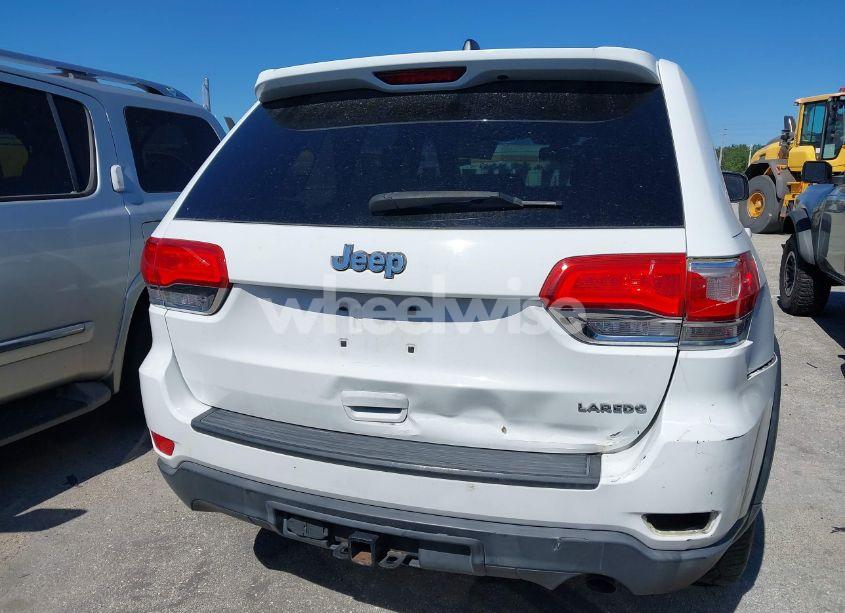 Photo 17 of 2015 Jeep Grand CHEROKEE LAREDO (VIN 1C4RJEAG2FC826353)