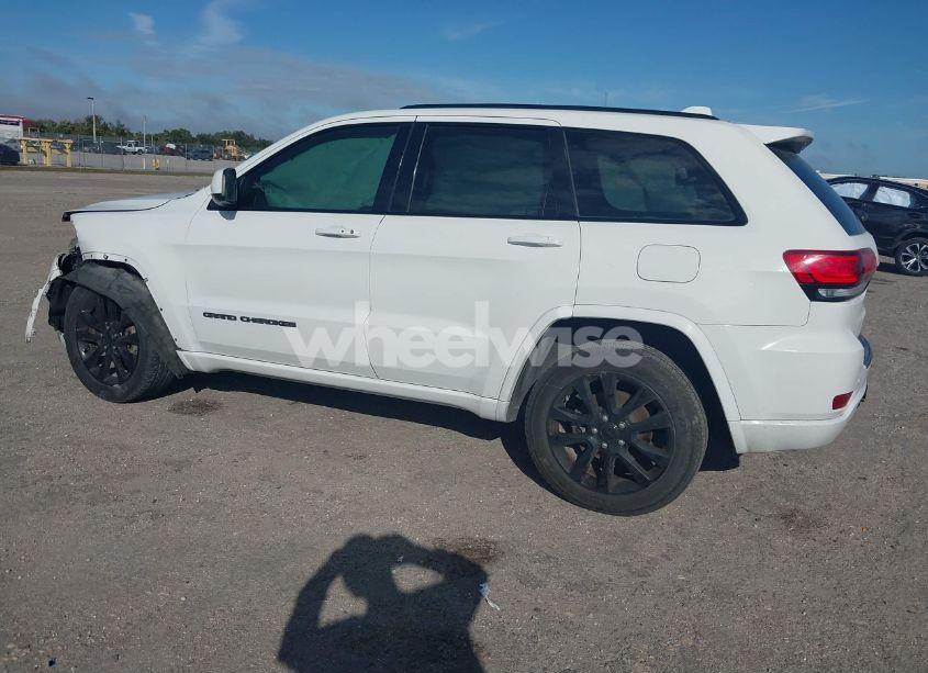 Photo 3 of 2017 Jeep Grand CHEROKEE ALTITUDE 4X2 (VIN 1C4RJEAG2HC823049)