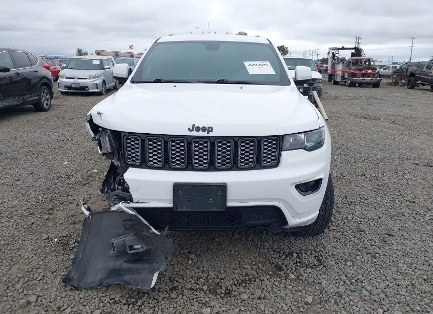 Photo 12 of 2017 Jeep Grand CHEROKEE ALTITUDE 4X2 (VIN 1C4RJEAG2HC826677)