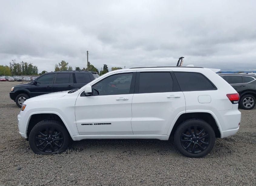 Photo 14 of 2017 Jeep Grand CHEROKEE ALTITUDE 4X2 (VIN 1C4RJEAG2HC826677)