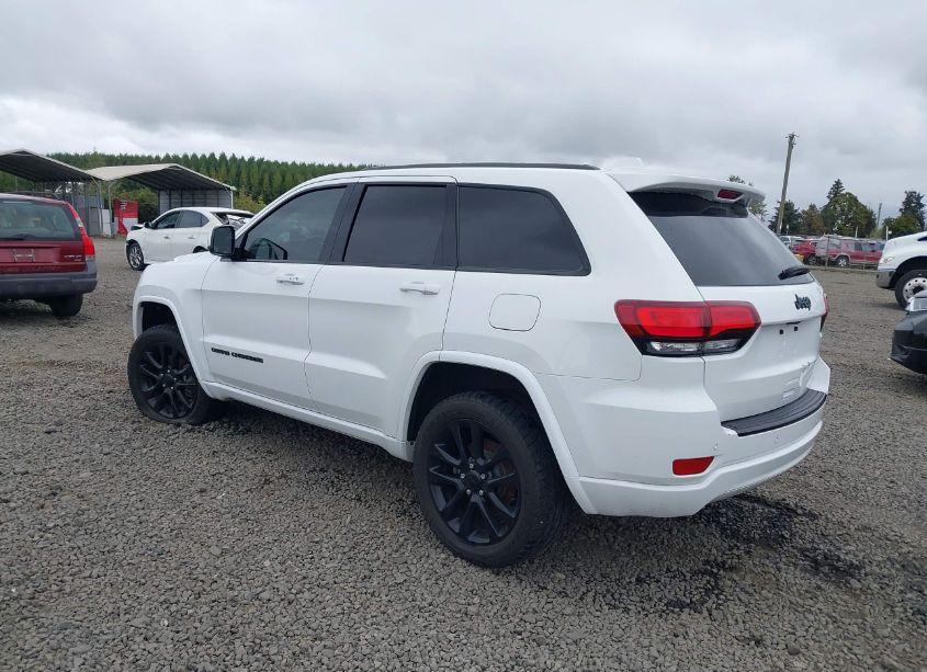 Photo 3 of 2017 Jeep Grand CHEROKEE ALTITUDE 4X2 (VIN 1C4RJEAG2HC826677)