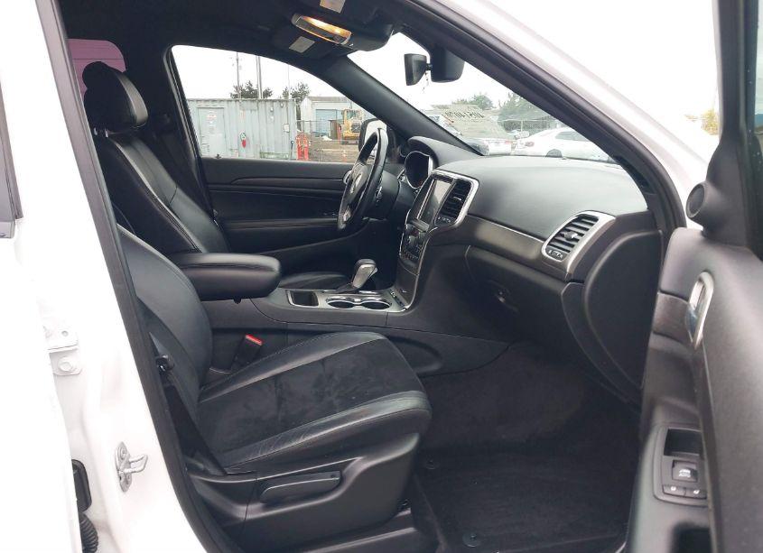 Photo 5 of 2017 Jeep Grand CHEROKEE ALTITUDE 4X2 (VIN 1C4RJEAG2HC826677)