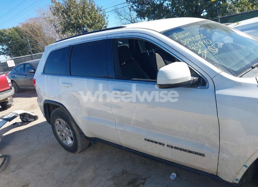 Photo 14 of 2018 Jeep Grand CHEROKEE LAREDO 4X2 (VIN 1C4RJEAG2JC428990)