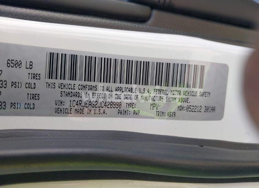 Photo 9 of 2018 Jeep Grand CHEROKEE LAREDO 4X2 (VIN 1C4RJEAG2JC428990)